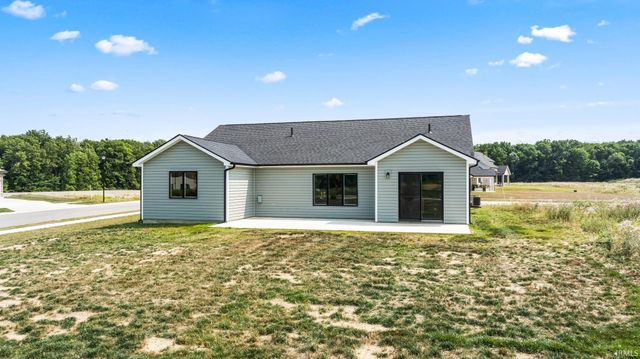 1700 Badger Lane, Auburn, IN 46706