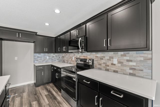 1700 Badger Lane, Auburn, IN 46706