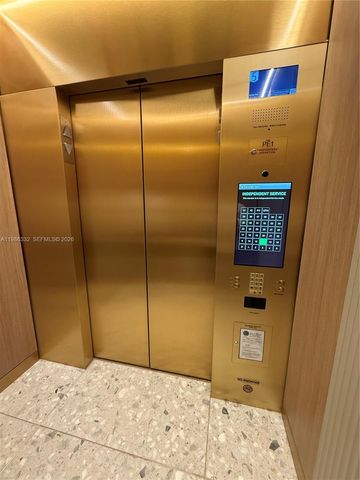 77 SE 5 Street 2015, Miami, FL 33131