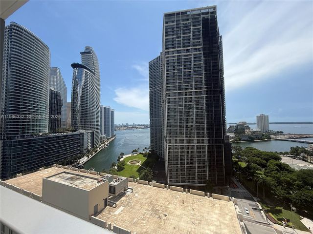 77 SE 5 Street 2015, Miami, FL 33131