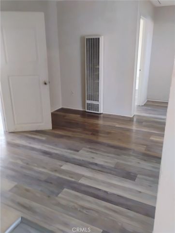 230 W South, Rialto, CA 92376