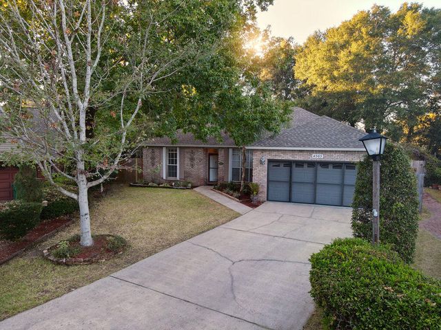 4565 Parkwood Court, Niceville, FL 32578