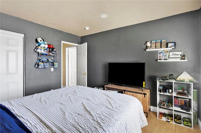 13498 Bentwood, Hesperia, CA 92344