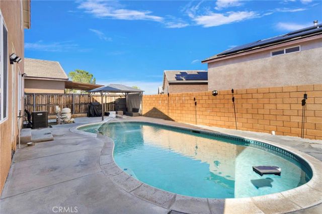 13498 Bentwood, Hesperia, CA 92344