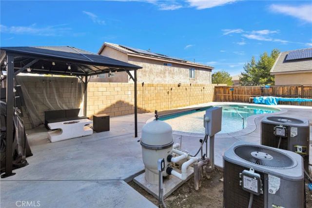 13498 Bentwood, Hesperia, CA 92344