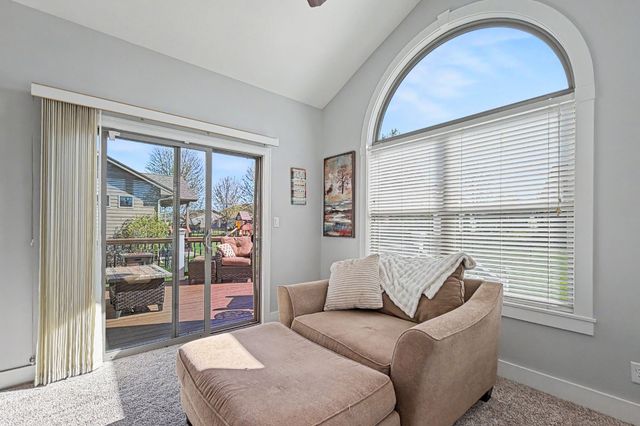254 S 83rd Street, West Des Moines, IA 50266