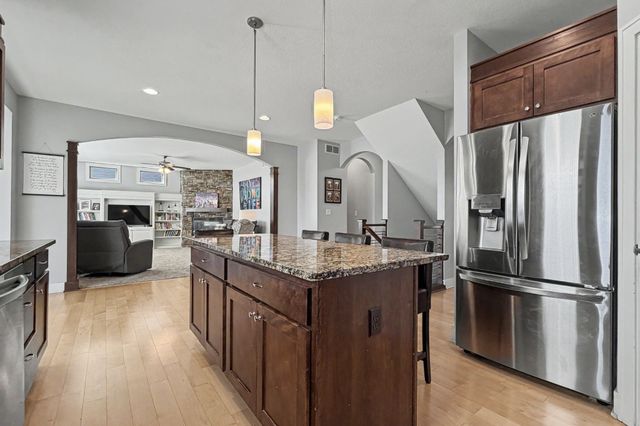 254 S 83rd Street, West Des Moines, IA 50266