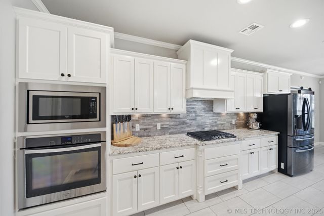 21401 E 104th Street S, Broken Arrow, OK 74014