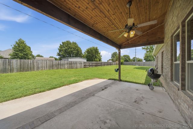 21401 E 104th Street S, Broken Arrow, OK 74014