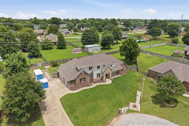 21401 E 104th Street S, Broken Arrow, OK 74014