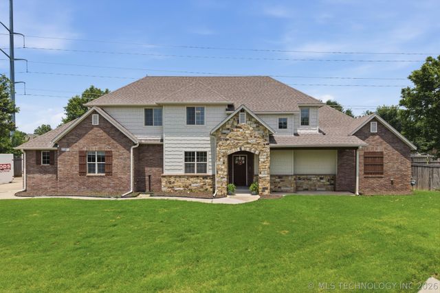 21401 E 104th Street S, Broken Arrow, OK 74014
