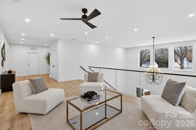 1344 Richland Drive, Charlotte, NC 28211