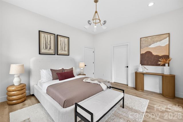 1344 Richland Drive, Charlotte, NC 28211