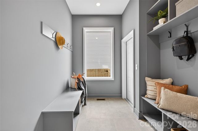 1344 Richland Drive, Charlotte, NC 28211