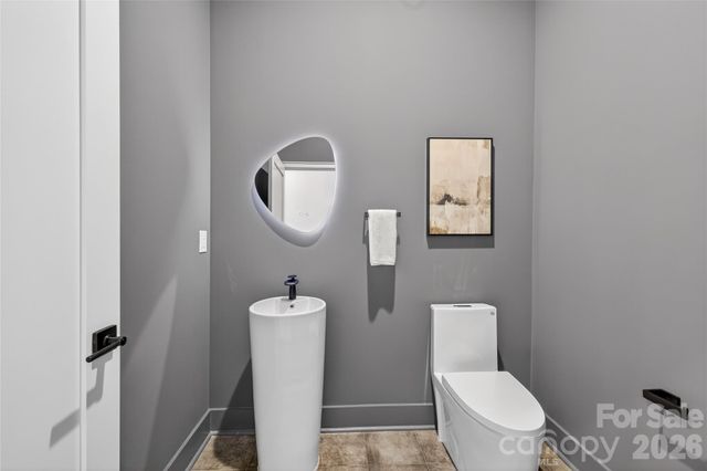 1344 Richland Drive, Charlotte, NC 28211