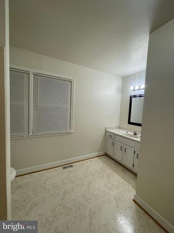 20 KNIGHTSBRIDGE WAY, Stafford, VA 22554