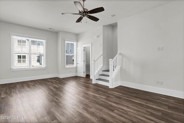 1808 Bungalow Row, Wilmington, NC 28409