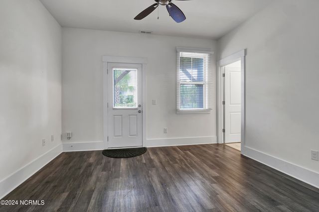 1808 Bungalow Row, Wilmington, NC 28409