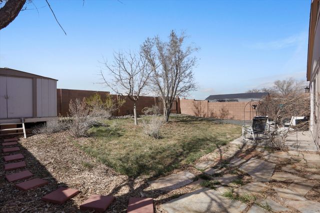 1020 Harrison Drive NE, Rio Rancho, NM 87144