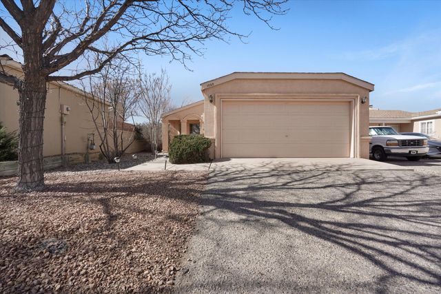 1020 Harrison Drive NE, Rio Rancho, NM 87144