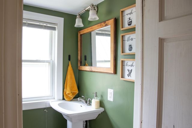 32 South Main Street, Lebanon, NH 03784