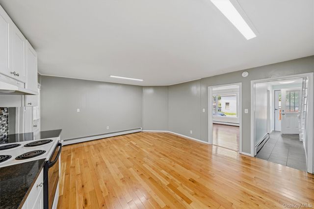 62 Orrs Mills B, Salisbury Mills, NY 12577