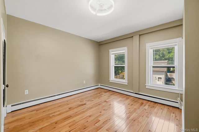 62 Orrs Mills B, Salisbury Mills, NY 12577