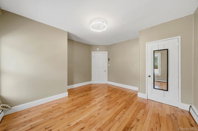 62 Orrs Mills B, Salisbury Mills, NY 12577