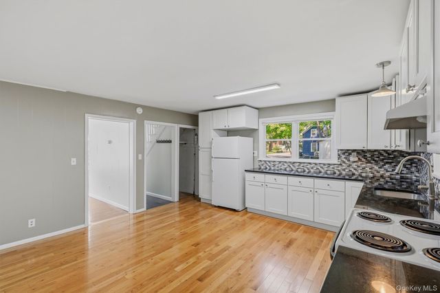 62 Orrs Mills B, Salisbury Mills, NY 12577