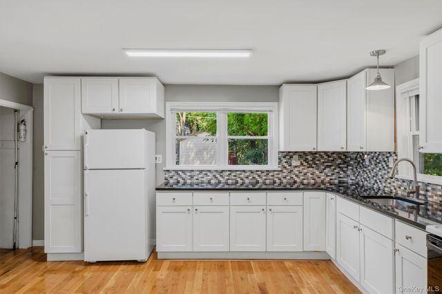 62 Orrs Mills B, Salisbury Mills, NY 12577