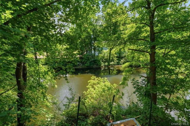 62 Orrs Mills B, Salisbury Mills, NY 12577