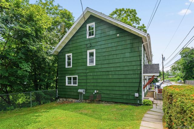 62 Orrs Mills B, Salisbury Mills, NY 12577