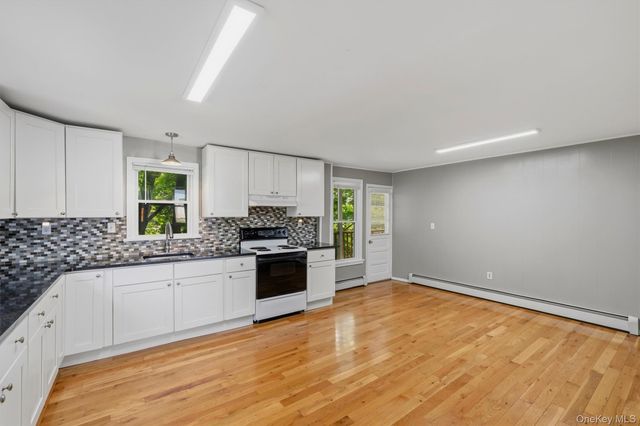 62 Orrs Mills B, Salisbury Mills, NY 12577