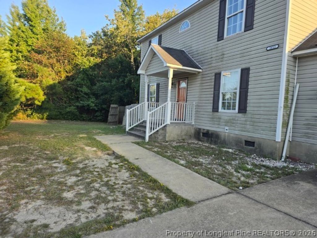 3693 Pioneer Drive, Hope Mills, NC 28348 — exterior