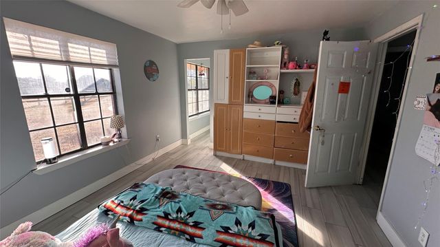 14 Villa Circle, Huntsville, TX 77320