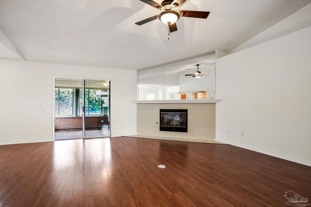 1988 Southwind Cir, Pensacola, FL 32506