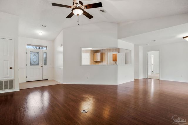 1988 Southwind Cir, Pensacola, FL 32506