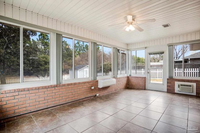 1988 Southwind Cir, Pensacola, FL 32506