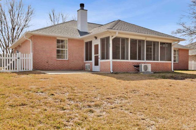 1988 Southwind Cir, Pensacola, FL 32506