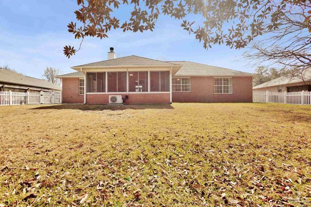 1988 Southwind Cir, Pensacola, FL 32506