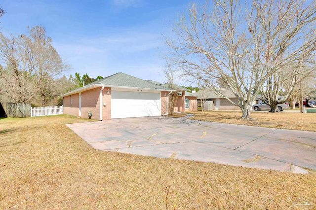 1988 Southwind Cir, Pensacola, FL 32506