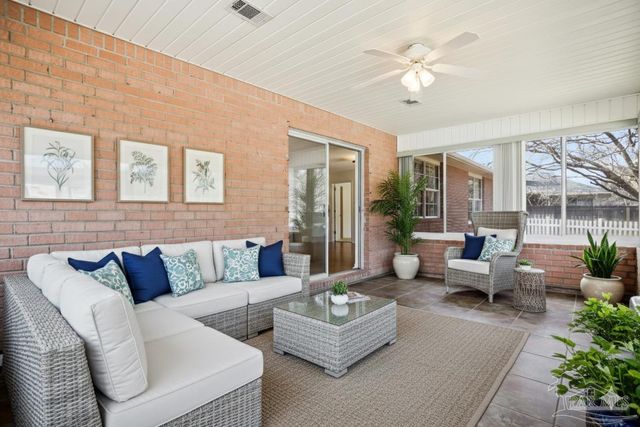 1988 Southwind Cir, Pensacola, FL 32506