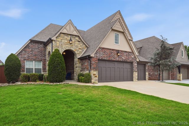 10340 E 121st Street S, Bixby, OK 74008