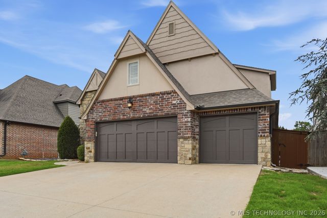 10340 E 121st Street S, Bixby, OK 74008