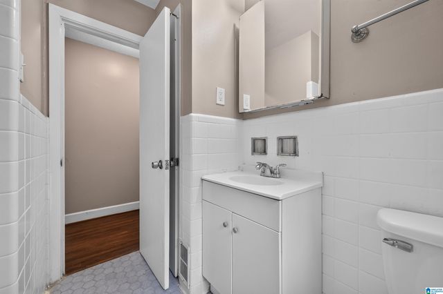 9744 RED MILL ROAD, Birmingham, AL 35215