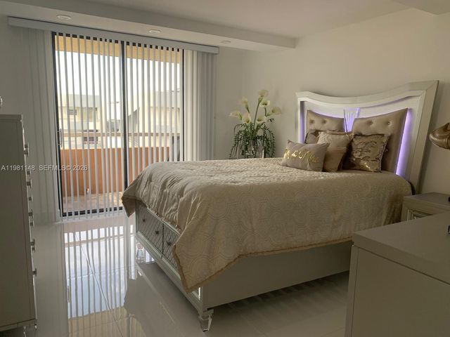 8101 Byron Ave 509, Miami Beach, FL 33141