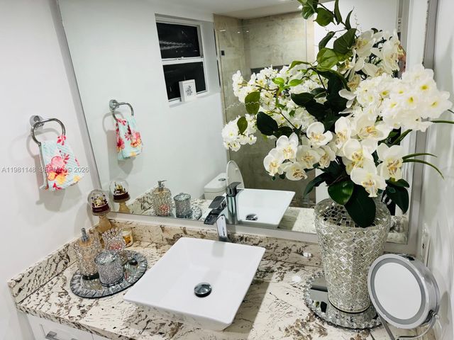 8101 Byron Ave 509, Miami Beach, FL 33141