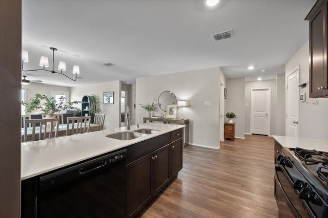 14400 Cloudview Way, Fort Worth, TX 76052