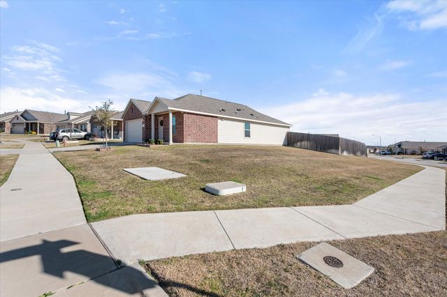 14400 Cloudview Way, Fort Worth, TX 76052