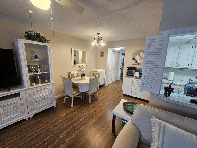 82 Tilford D 82, Deerfield Beach, FL 33442